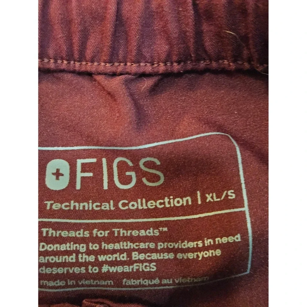Figs Men's Cairo Burgundy Straight Cargo Scrub Pants Size Xlarge Short